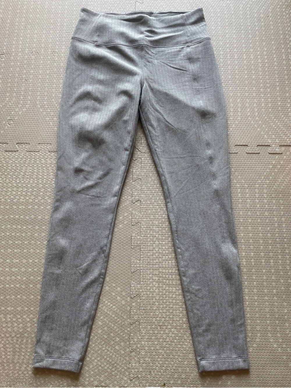Athleta Women’s Delancey Herringbone Tight Size Medium Tall